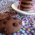 Snel te maken chocoladekoekjes met chocodruppels