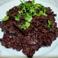 Risotto met zwarte rijst en bospaddenstoelen