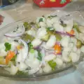Bonensalade met augurken en wortelen