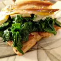 Kippendij steaks met spinazie en ansjovis