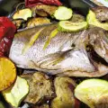 Ovengebakken rode zeebrasem met aubergine en courgette