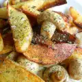 Garnituur met champignons, aardappelen en selderij