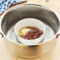 Koken met een waterbad