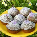 Muffins met appel, wortel en kaneel