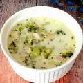 Keto kippensoep met broccoli
