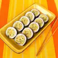 Koreaanse Kimbap met loempia en groenten