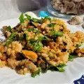 Mosselen met rijst en paprika