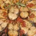 Bonito steaks met tomaten