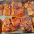 Geroosterde pompoen met suiker en kaneel