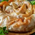 Gedraaide vegan linzen bladerdeegtaart