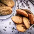 Hartige fitness koekjes met groene kruiden