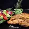 Geroosterde kalkoensteaks met witte wijn en rozemarijn