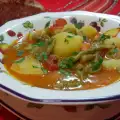 Stoofpot met aardappelen en sperziebonen