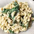 Fusilli met spinazie en roomkaas