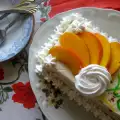 IJsterrine met chocolade en gekarameliseerde perziken