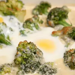Broccoli met blauwe kaassaus uit de oven