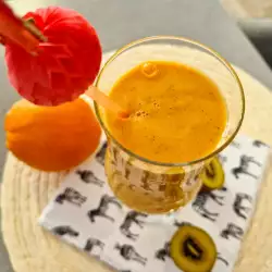 Shake met sinaasappel, kiwi en wortel
