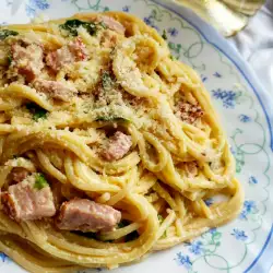 Spaghetti Carbonara met spek en kookroom
