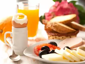 Welke calorierijke voedingsmiddelen zijn gezond en welke zijn schadelijk?