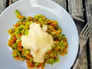 Vitaminesalade met broccoli en gembermayonaise