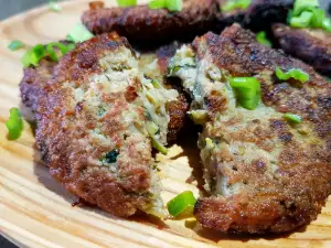 Beignets met courgette en broccoli