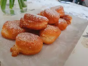 Buhti met yoghurt en bakpoeder