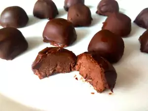 Chocoladesnoepjes van rode bonen