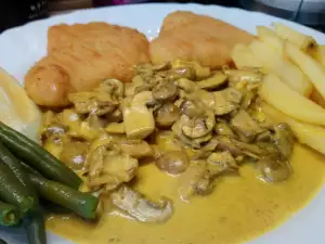 Universele currysaus met champignons