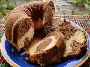 Mijn zelfgemaakte tweekleurige spons cake