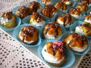 Eclairs met dubbele roomvulling