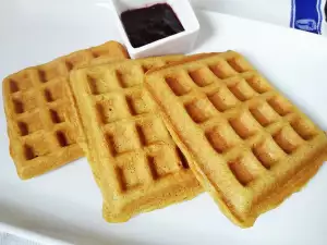 Wafels met kokos gemaakt met maismeel