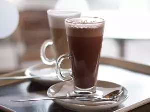 Warme chocolademelk met rum