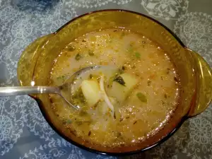 Aardappelsoep met vermicelli