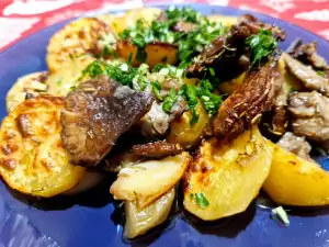 Aardappelen met grote parasolzwammen uit de oven