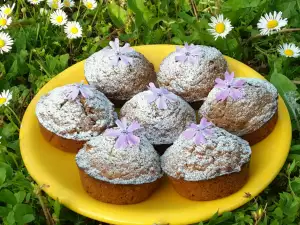 Muffins met appel, wortel en kaneel