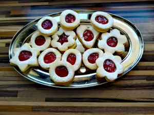 Zoete Linzer kerstkoekjes