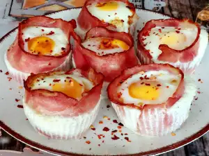 Airfryer mandjes met spek en eieren