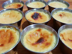 Creme karamel met gecondenseerde melk