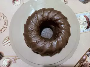 Spelt tulband met chocoladeglazuur