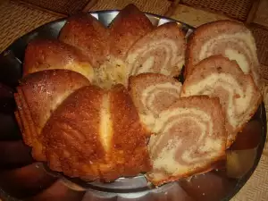 Luchtige marmercake met yoghurt en citroen