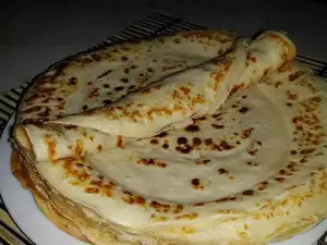 De lekkerste Bulgaarse katmi - gistpannenkoeken