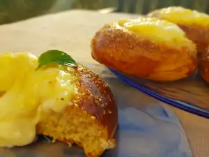 Gebakjes met roomvulling