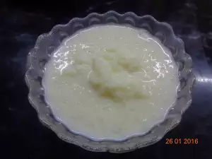 Melk en rijstepap voor babies