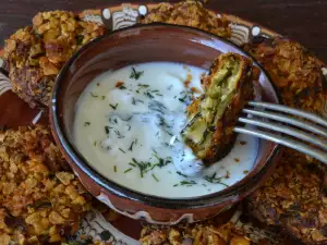 Gebakken gepaneerde courgetteburgers