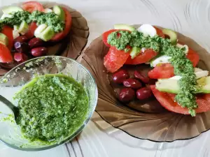 Peterselie pesto met walnoten