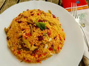 Vegan Marokkaanse millet pilaf met sperziebonen en rode bieten