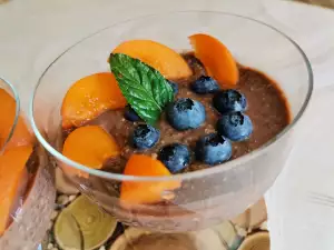 Chiapudding met perziken en dadels