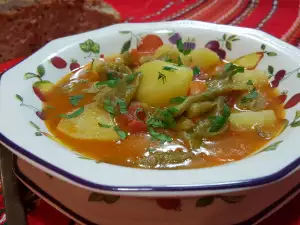 Stoofpot met aardappelen en sperziebonen