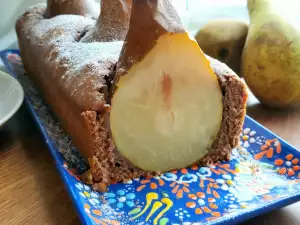 Cake met hele peren en cacao