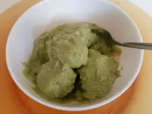 Keto avocado roomijs